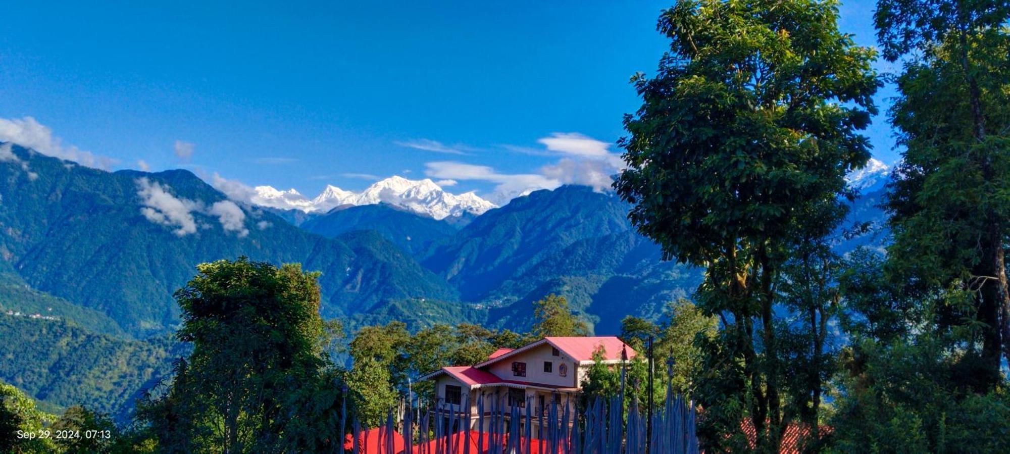 Mandavya Homestay Pelling Luaran gambar