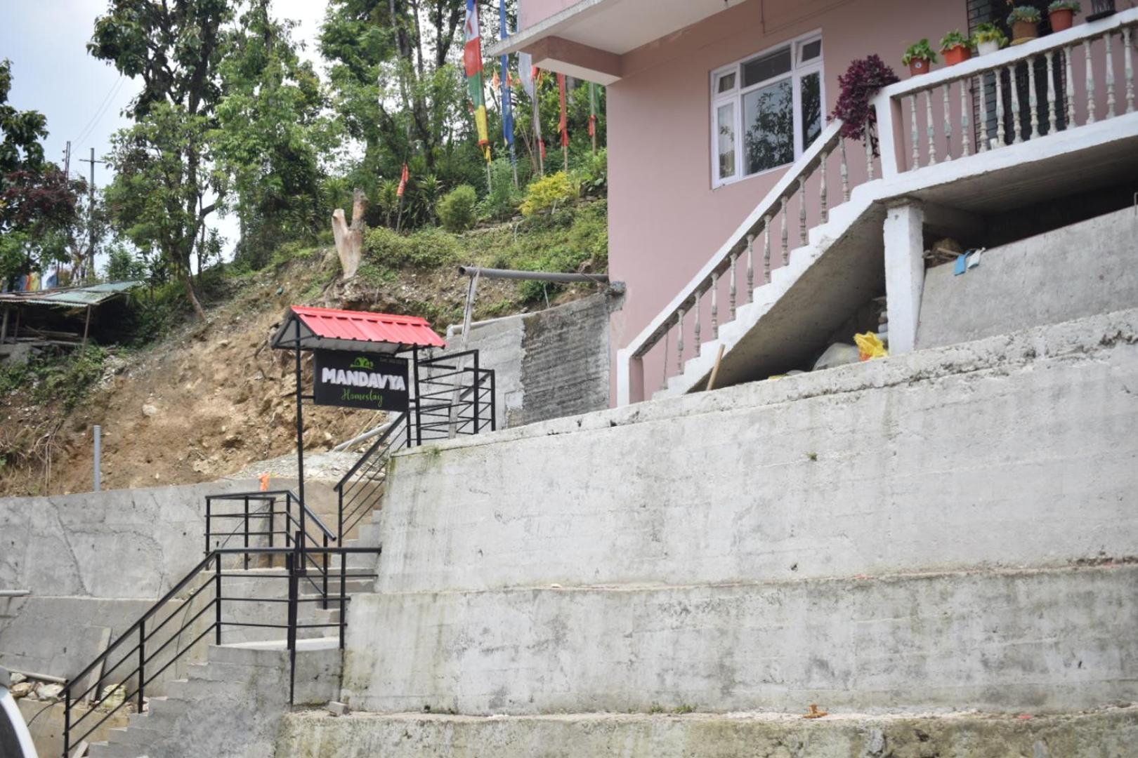 Mandavya Homestay Pelling Bilik gambar